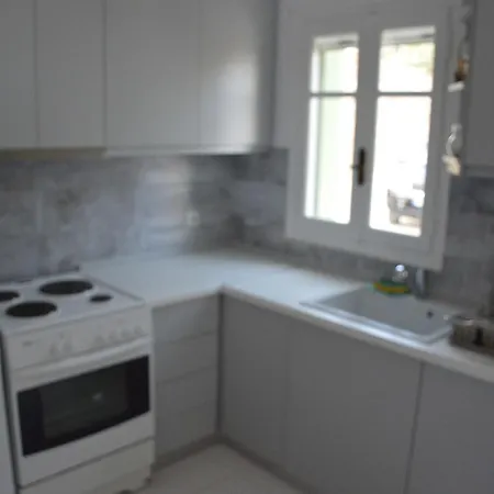 Maximos House * Provatas