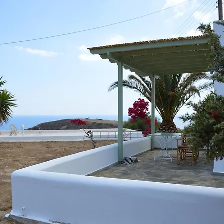 Maximos House * Provatas